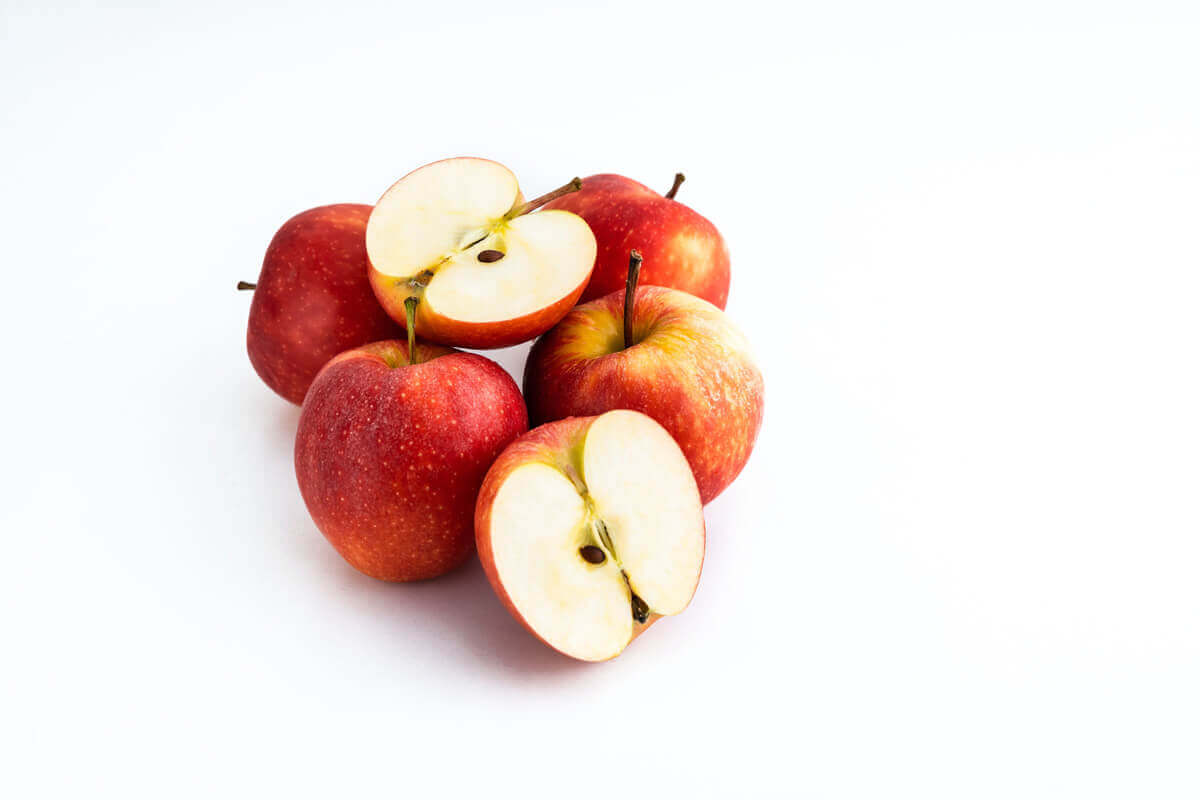 りんご1/3個（約100g）に含まれる栄養成分と効果